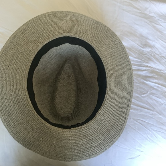 Gray hat - Picture 3 of 5